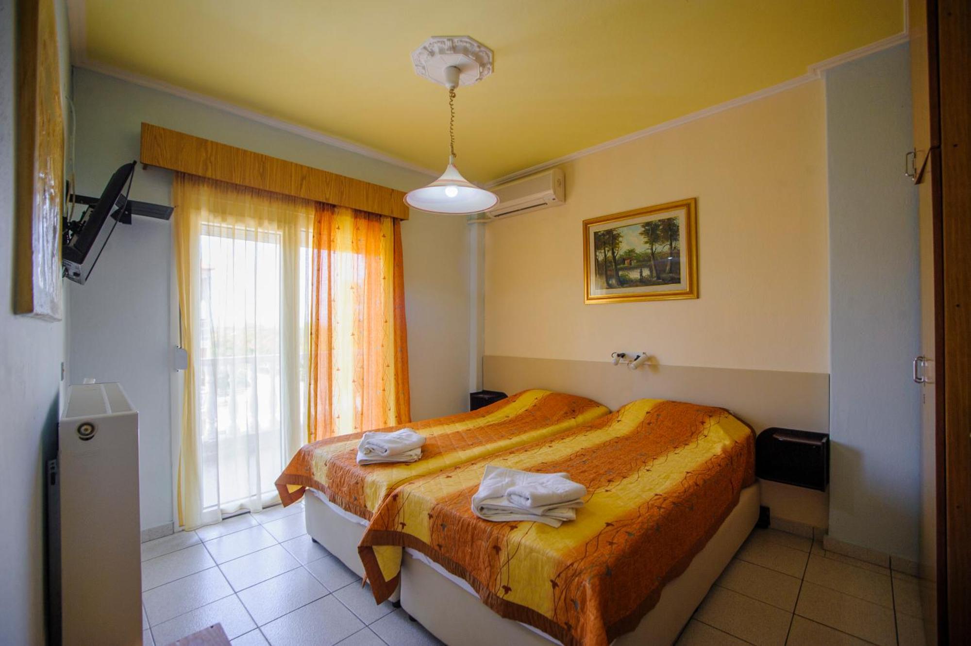 Hotel Europa Olympiakí Aktí Esterno foto