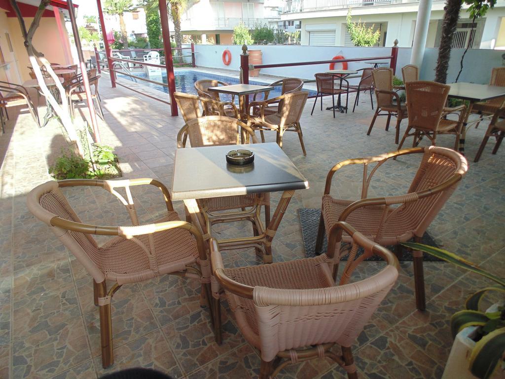 Hotel Europa Olympiakí Aktí Esterno foto