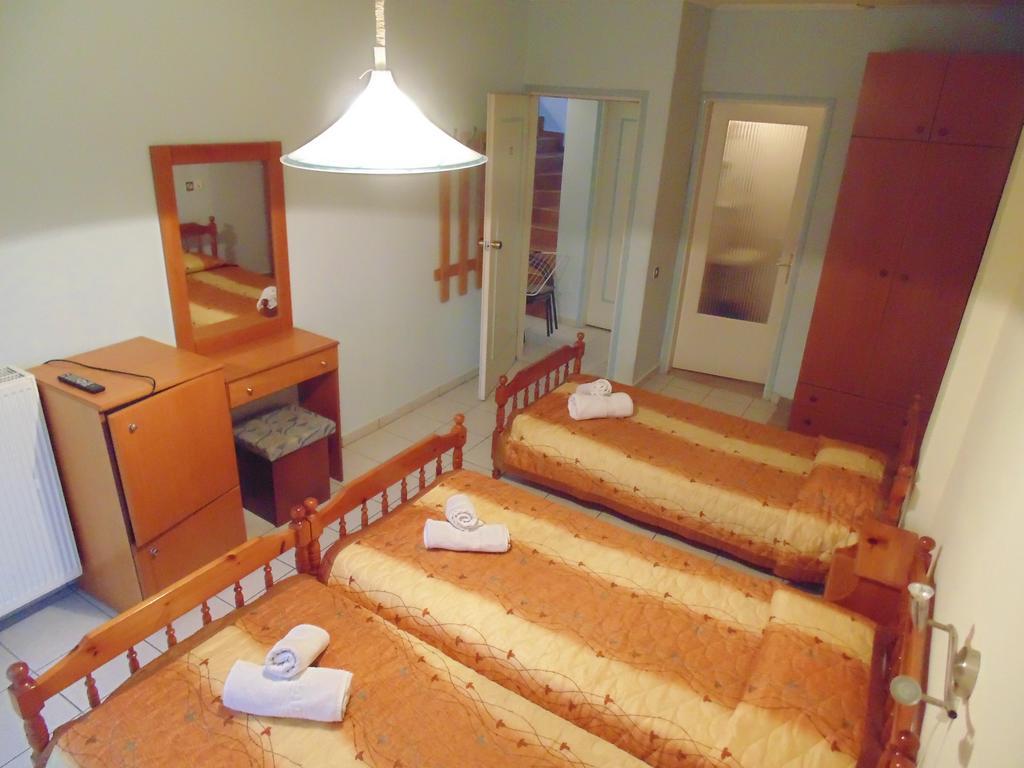 Hotel Europa Olympiakí Aktí Esterno foto